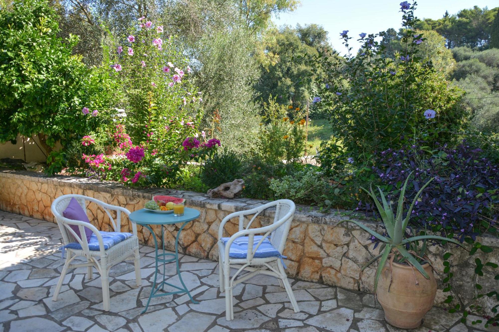 Solari Hill Maisonette Alepou